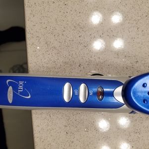 Ion curling iron- 1/2" inch barrel